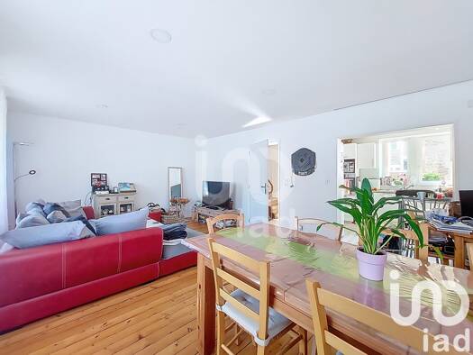 Maison de ville à vendre 224 800 € 7 pièces 4 chambres 178 m² 139 m² de terrain Cérences 50510