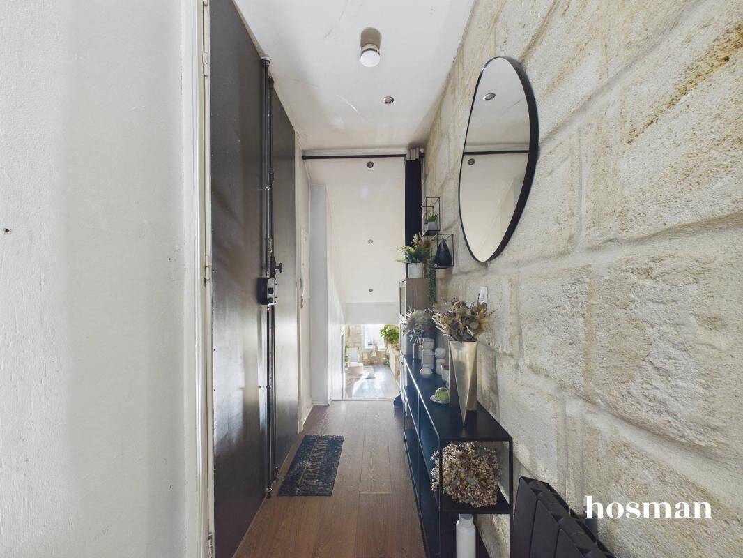 3 pièces - 68 m² traversant - Grenier de 20m2 aménageable - Quai — 13