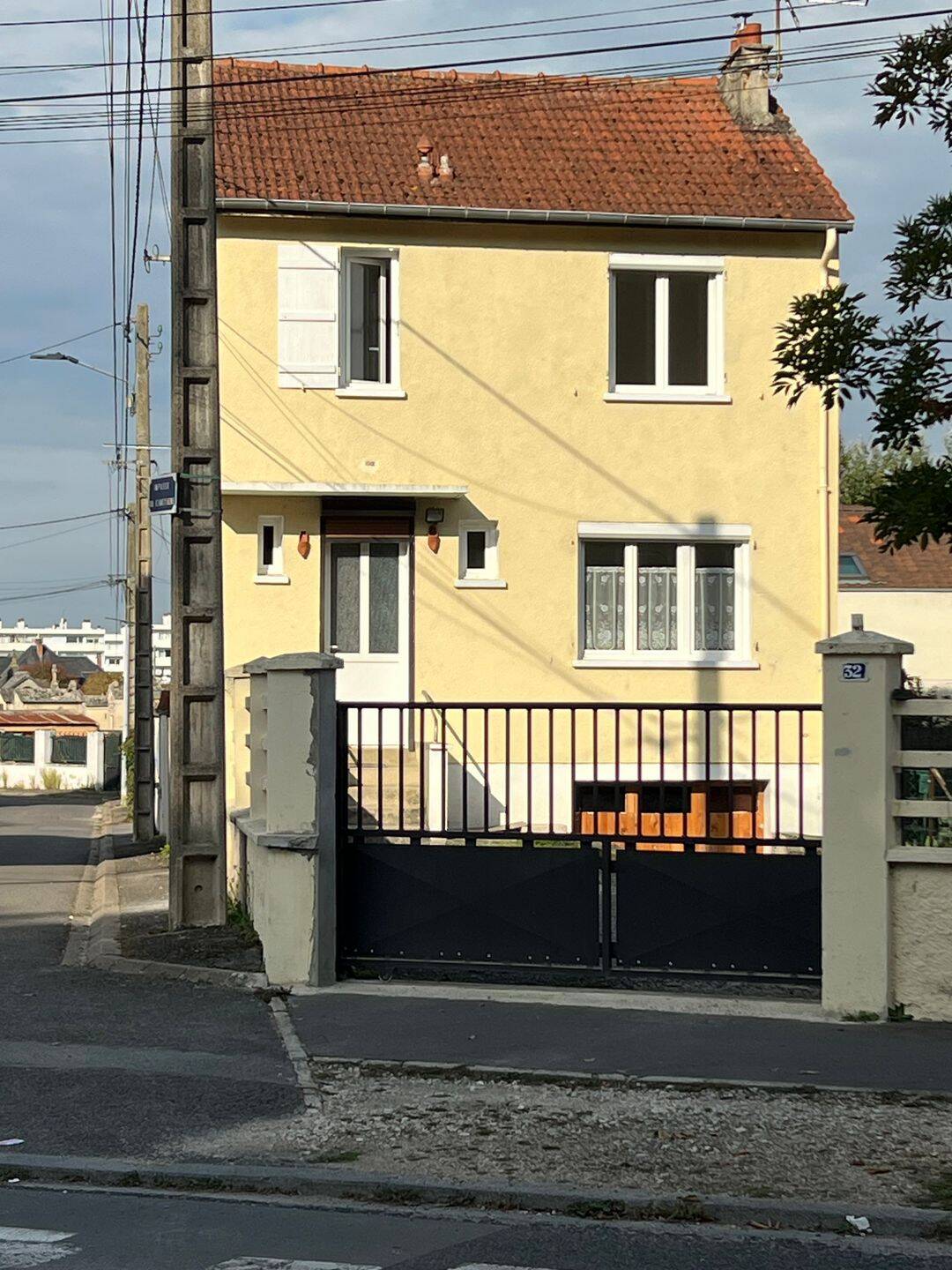 Maison 5 pièces 67 m² · à Soissons · 67 m² · 130 000 €