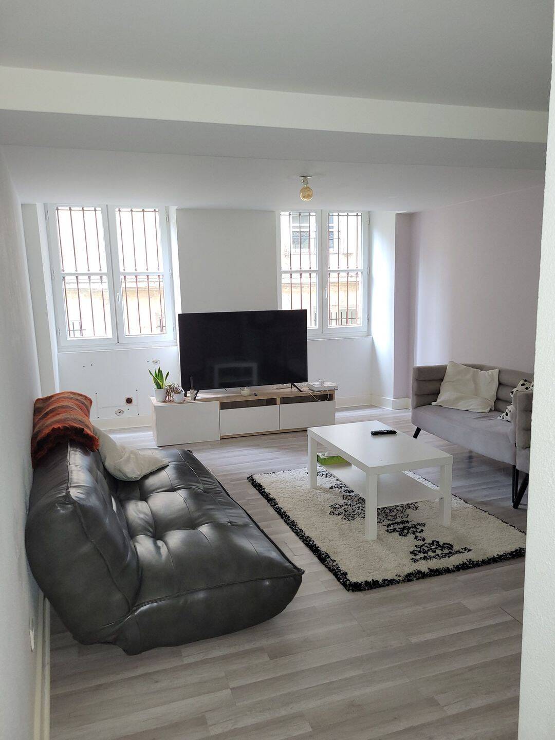 Appartement 2 pièces 40 m² · à Bordeaux · 40,1 m² · 758 €
