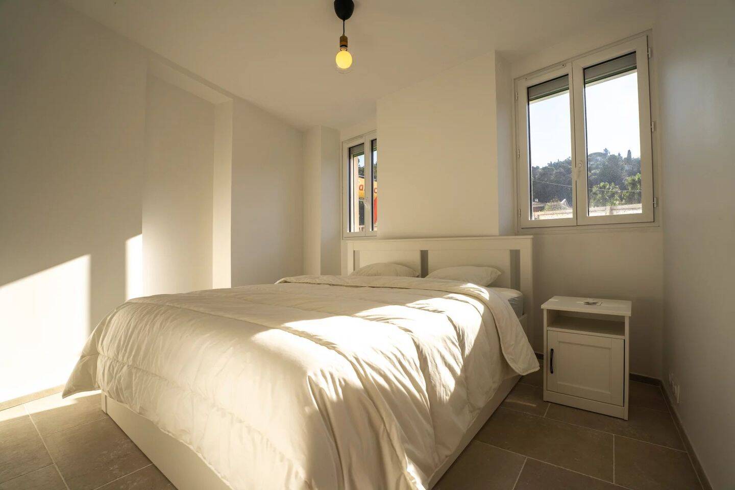 Appartement 3 pièces 46 m² · à Saint-André-de-la-Roche · 46,4 m² · 1 400 €/mois