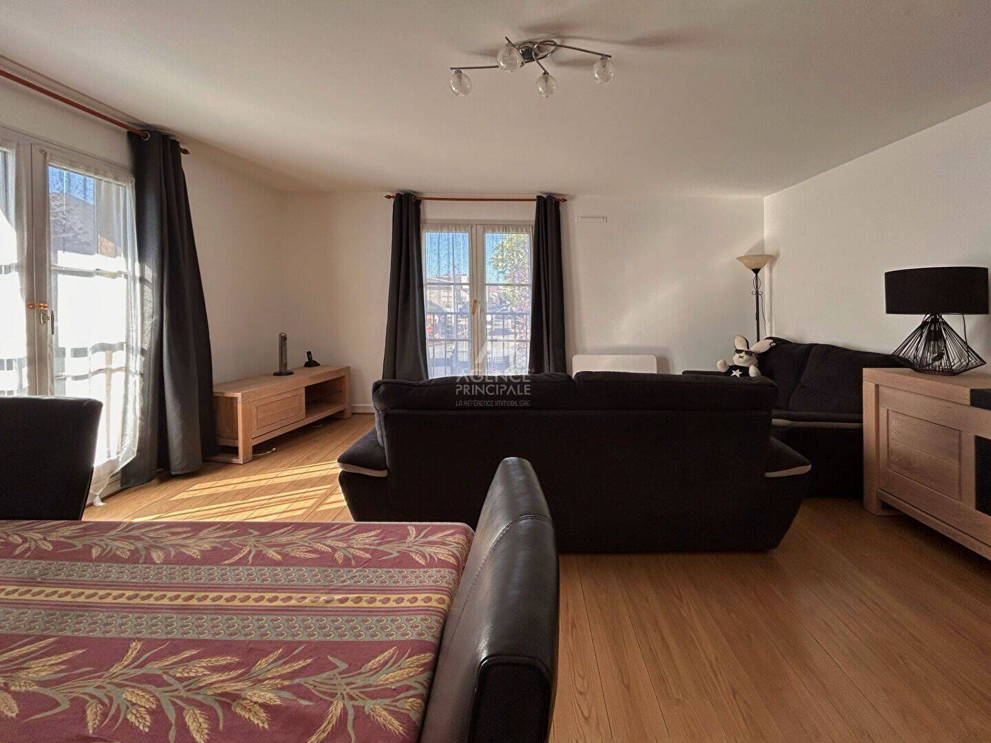 Appartement 3 pièces 68 m² · à Poissy · 67,5 m² · 1 600 €