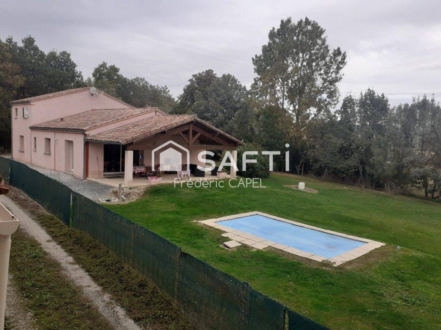 Maison 6 pièces 147 m² · à Puylaurens · 147 m² · 310 000 €