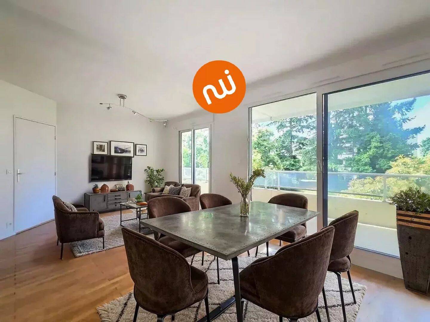 Appartement 5 pièces 112 m² · à Tassin-la-Demi-Lune · 112,2 m² · 450 000 €