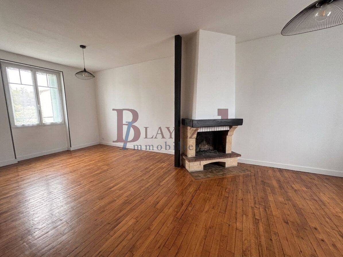 Maison 6 pièces 115 m² · à Brive-la-Gaillarde · 115 m² · 215 000 €