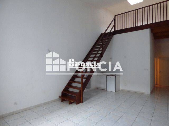 Appartement 1 pièce 49 m² · à Carcassonne · 48,9 m² · 370 €/mois