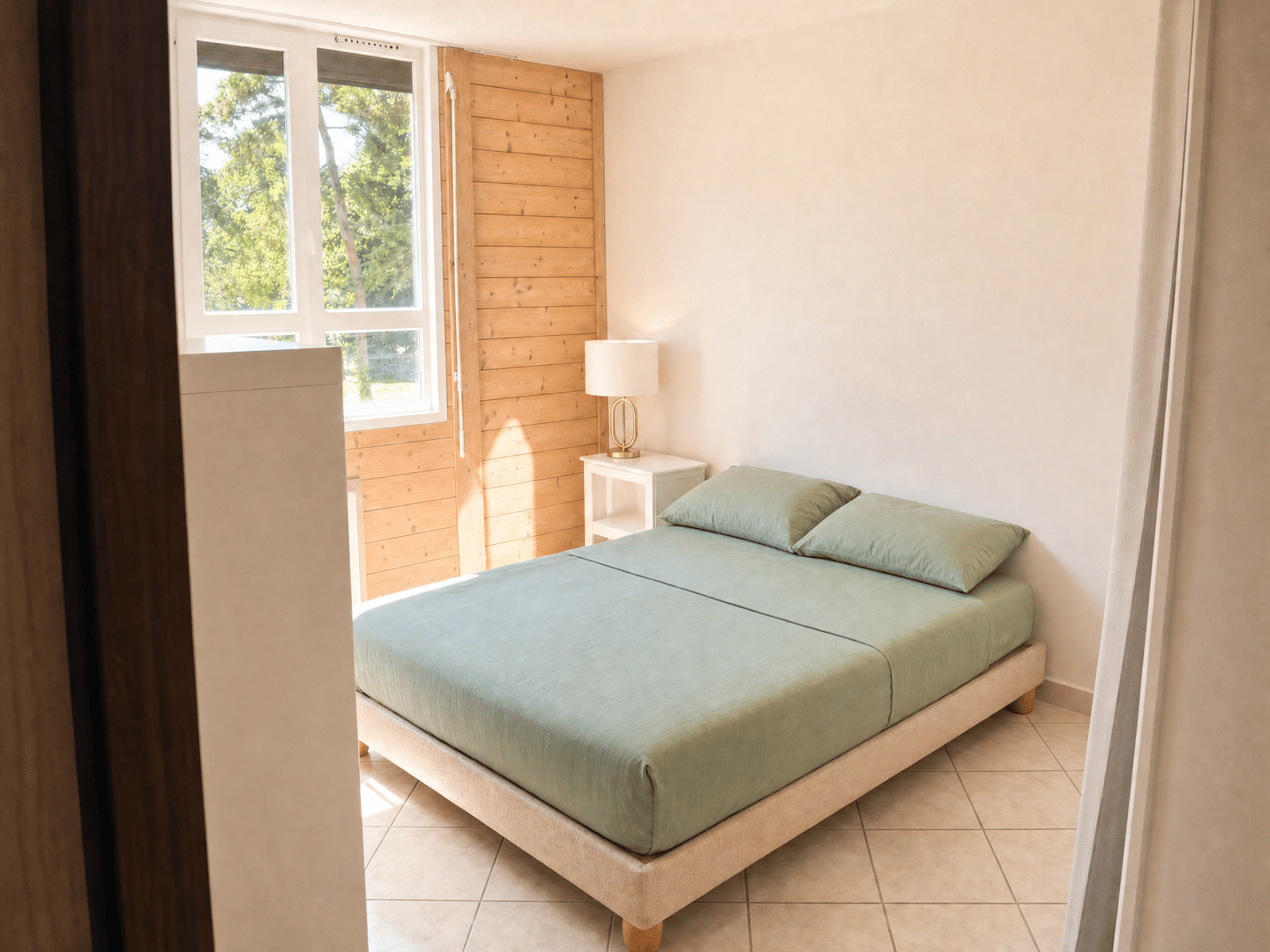 Appartement 3 pièces 60 m² · à Champagne-au-Mont-d'Or · 60 m² · 1 112 €/mois