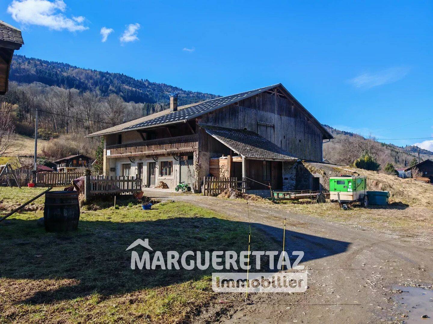 Maison 4 pièces 110 m² · à La Rivière-Enverse · 110 m² · 320 000 €