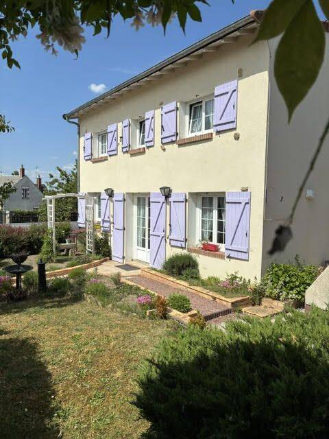 Maison 5 pièces 120 m² · à Vierzon · 120 m² · 127 650 €