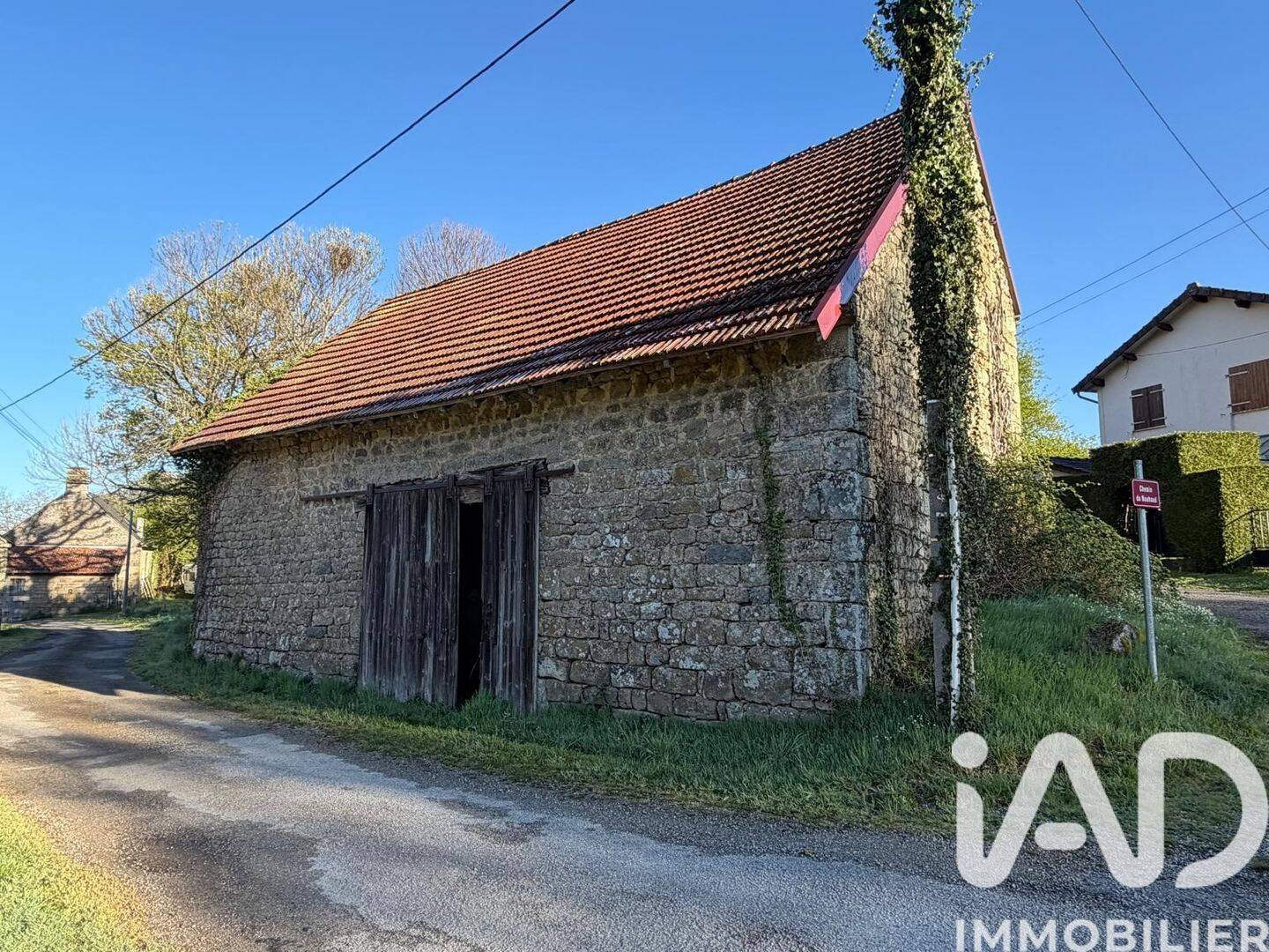 Maison 1 pièce 100 m² · à Peyrat-le-Château · 100 m² · 26 000 €
