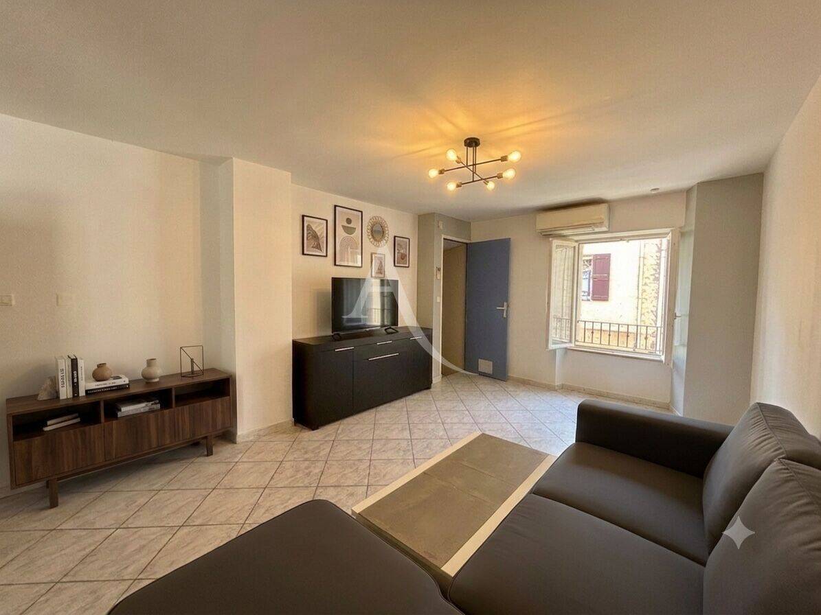 MAISON DE VILLAGE T3 LUMINEUSE AVEC CAVE