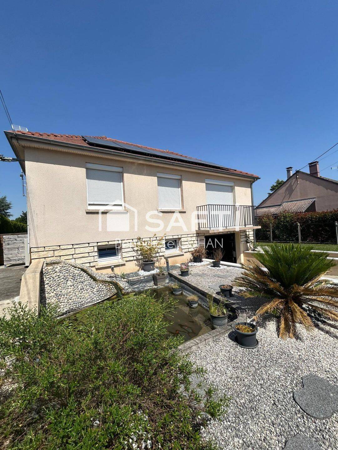 Maison 5 pièces 94 m² · à Béville-le-Comte · 94 m² · 274 000 €