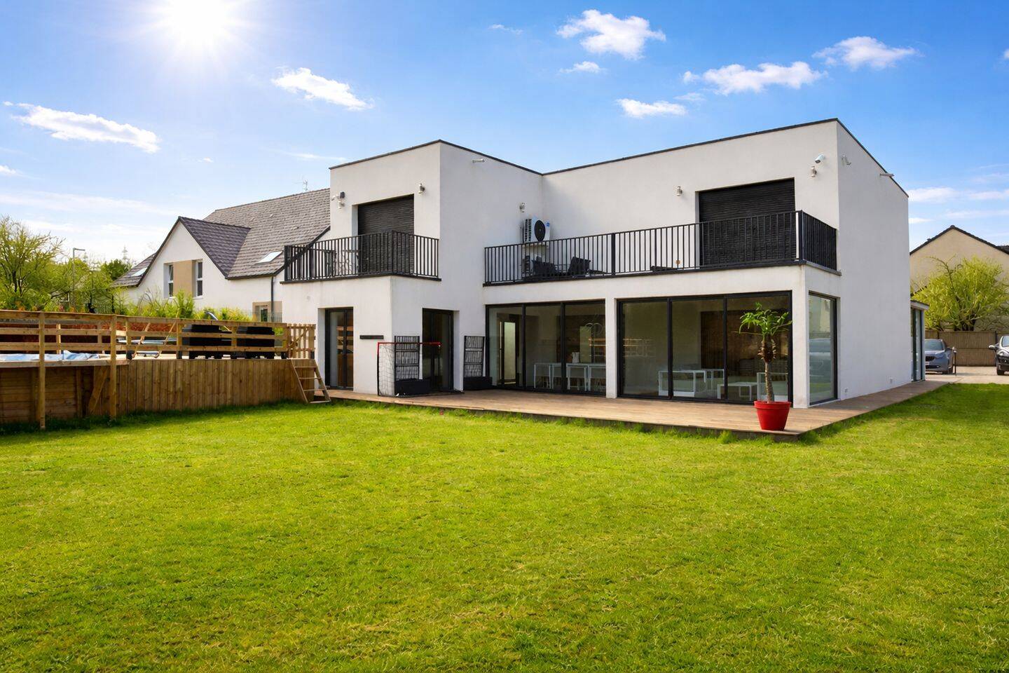 Maison 9 pièces 392 m² · à Élancourt · 392 m² · 1 160 000 €
