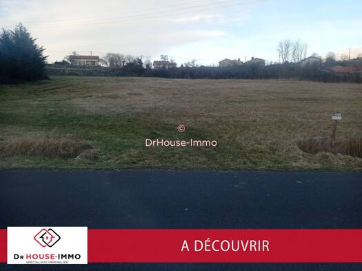 Terrain constructible à vendre 95 000 € 3 800 m² de terrain Chadron 43150