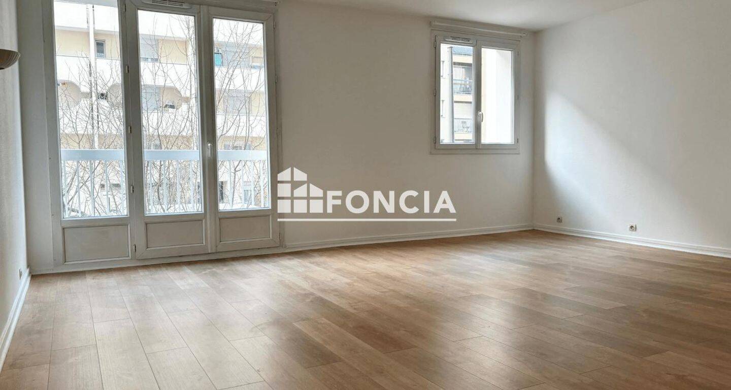 Appartement 2 pièces 56 m² · à Paris 13ème Arrondissement · 56,2 m² · 1 533 €