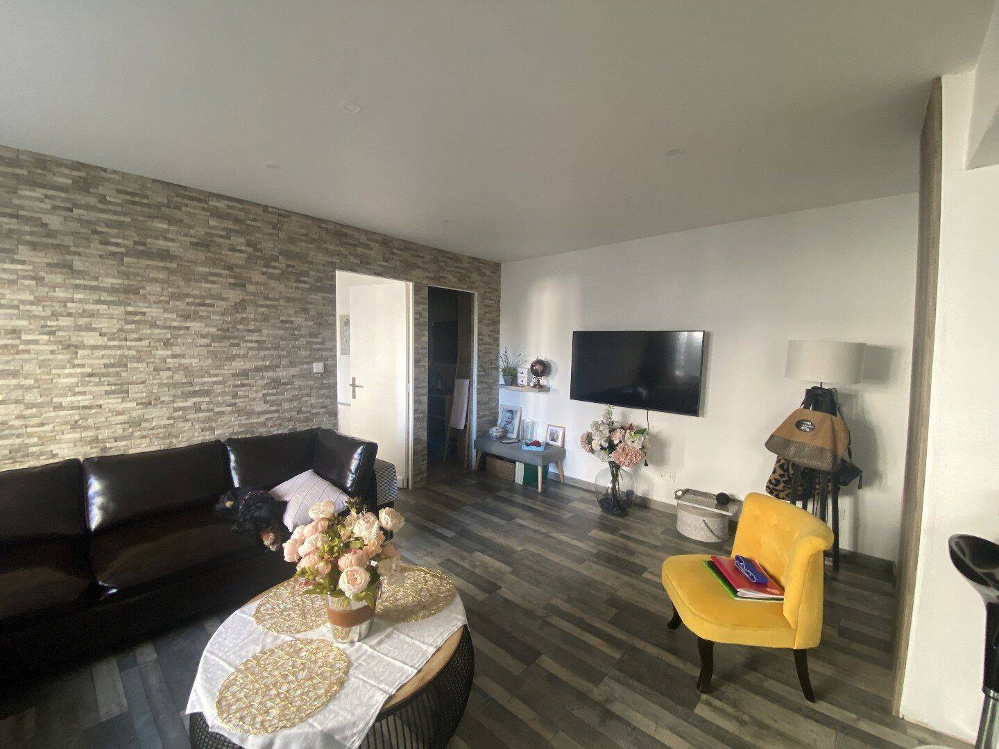Appartement 3 pièces 62 m² · à Pau · 62 m² · 165 000 €