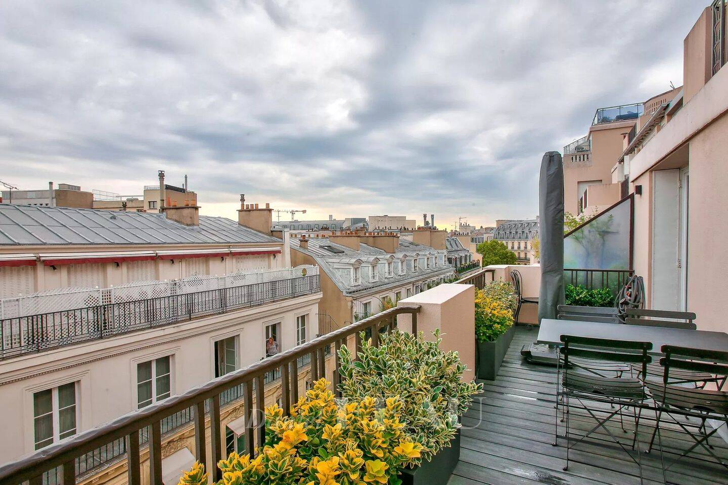 Appartement 1 pièce 21 m² · à Paris 9ème Arrondissement · 21 m² · 1 750 €
