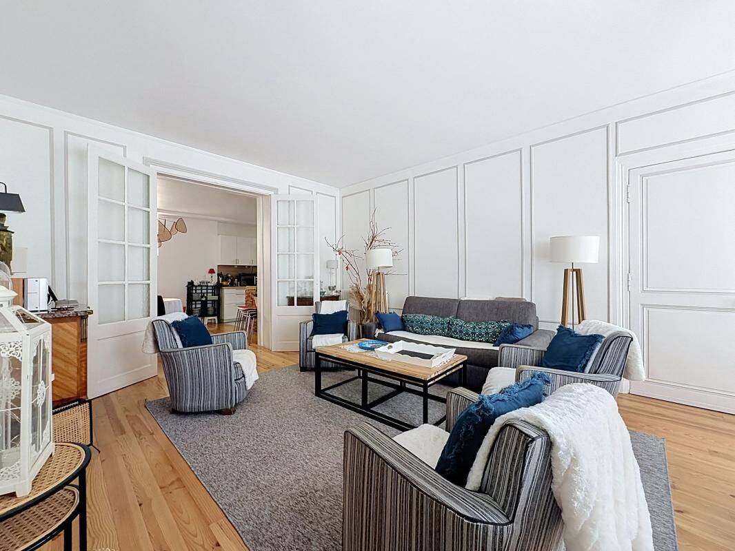 Maison 8 pièces 210 m² · à La Rochelle · 210 m² · 1 396 500 €
