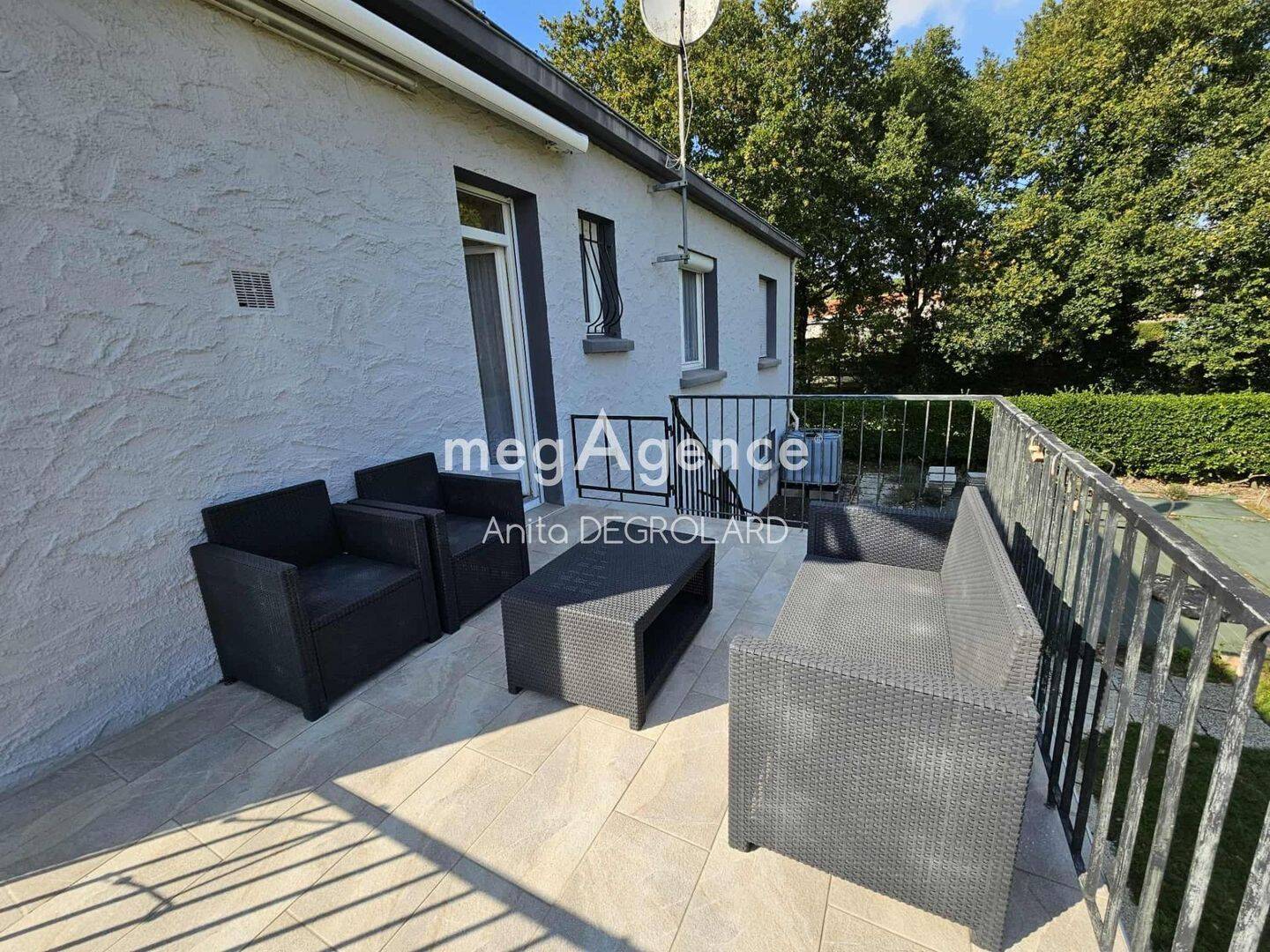 Maison 7 pièces 166 m² · à La Roche-sur-Yon · 166 m² · 239 000 €