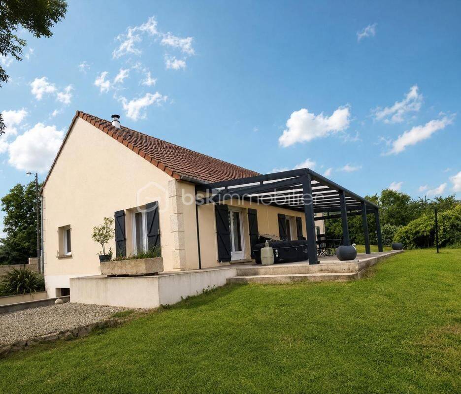 Maison 7 pièces 166 m² · à Novion-Porcien · 166 m² · 280 000 €