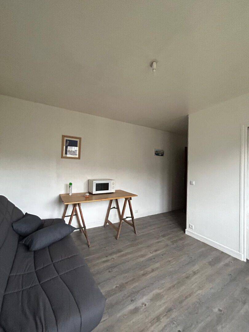 Appartement 1 pièce 18 m² · à Aurillac · 18 m² · 343 €