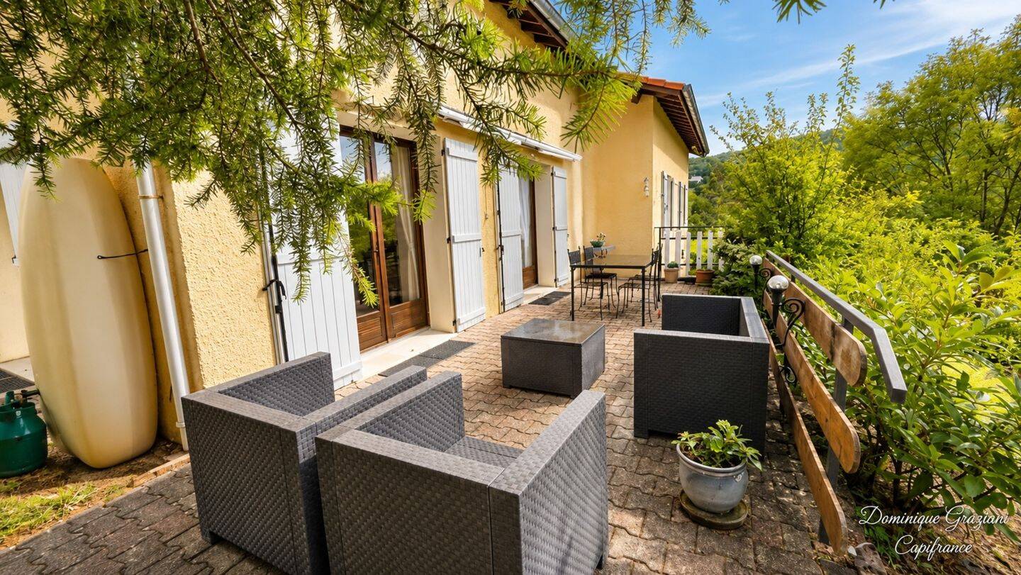 Maison 5 pièces 150 m² · à Aurec-sur-Loire · 150 m² · 285 000 €