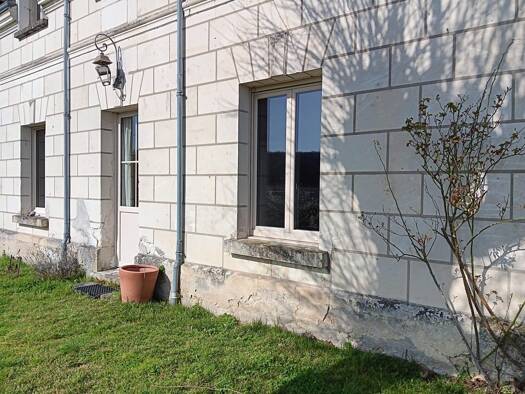 Maison à vendre 245 500 € 5 pièces 3 chambres 110 m² 1 999 m² de terrain Loches 37600