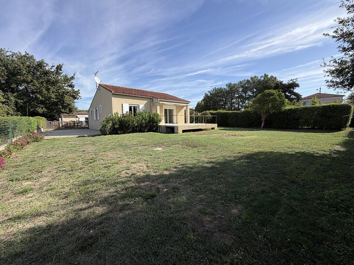 Maison 4 pièces 108 m² · à Aix-en-Provence · 108,1 m² · 1 900 €/mois