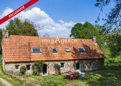 Maison à vendre 209 000 € 5 pièces 3 chambres 135 m² 4 900 m² de terrain Locmalo 56160