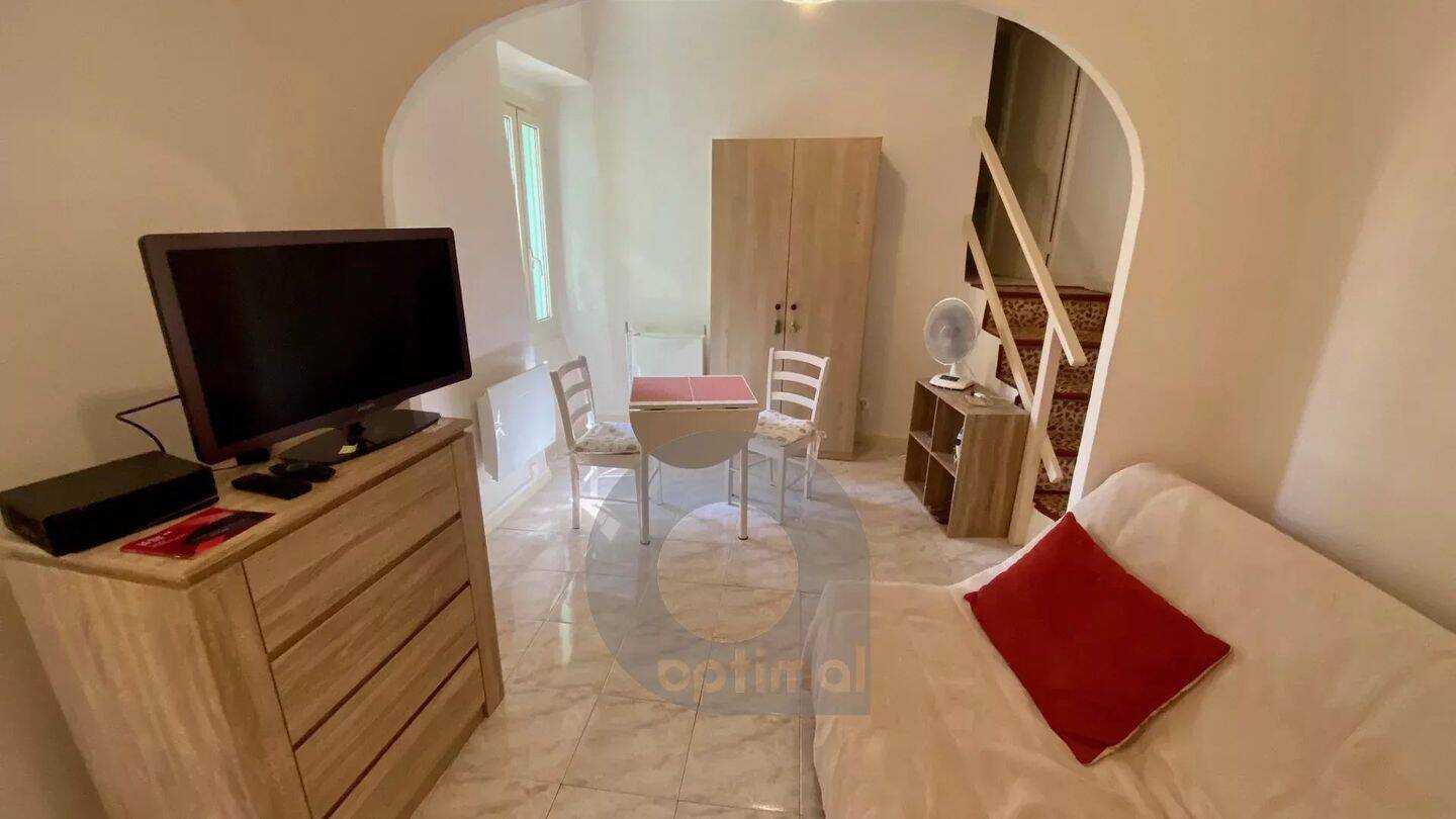 Appartement 2 pièces 32 m² · à Menton · 31,8 m² · 875 €