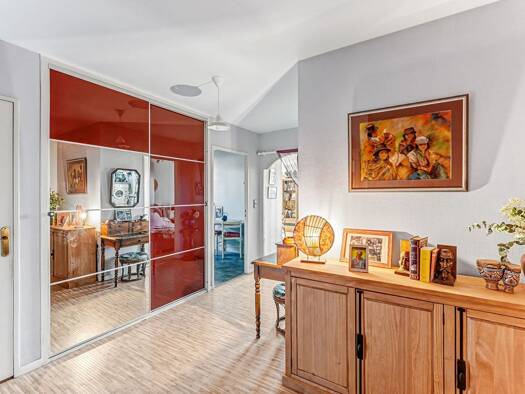 Appartement à vendre 249 000 € 4 pièces 3 chambres 92 m² Étage 2/3 Berry Blagnac 31700