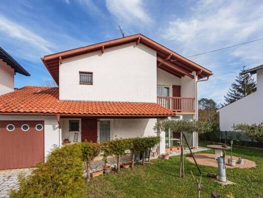 Maison à vendre 530 000 € 5 pièces 3 chambres 100 m² 1 032 m² de terrain Arcangues 64200