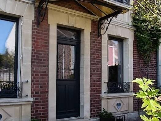 Maison de ville à vendre 280 000 € 7 pièces 5 chambres 150 m² 315 m² de terrain Montataire 60160