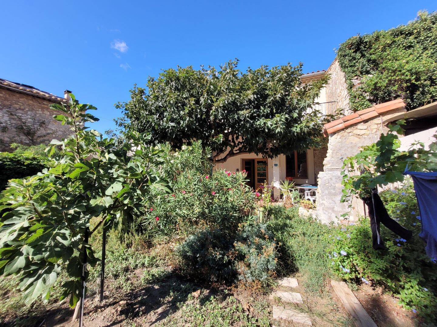 Maison 7 pièces 202 m² · à Fleury · 202 m² · 299 000 €