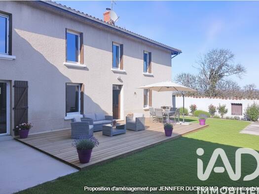 Maison à vendre 289 000 € 6 pièces 4 chambres 164 m² 1 815 m² de terrain Bussy-Albieux 42260