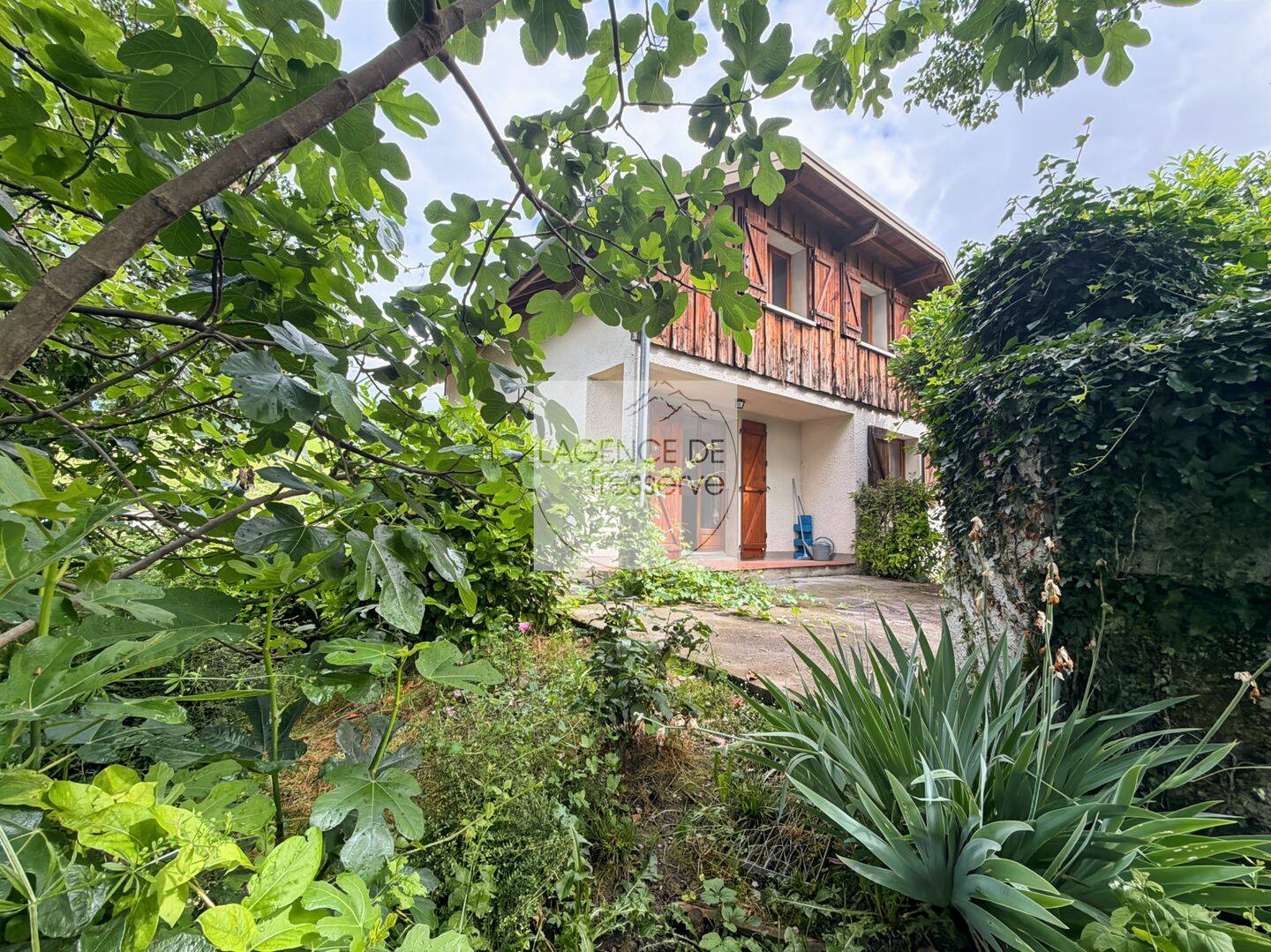 Maison 4 pièces 76 m² · à Entrelacs · 76 m² · 349 000 €
