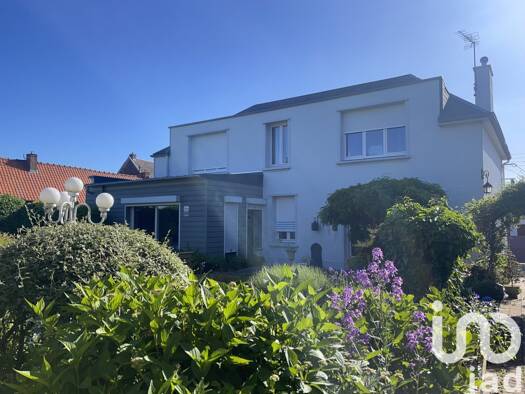 Maison à vendre 275 000 € 11 pièces 5 chambres 180 m² 1 694 m² de terrain Féchain 59247