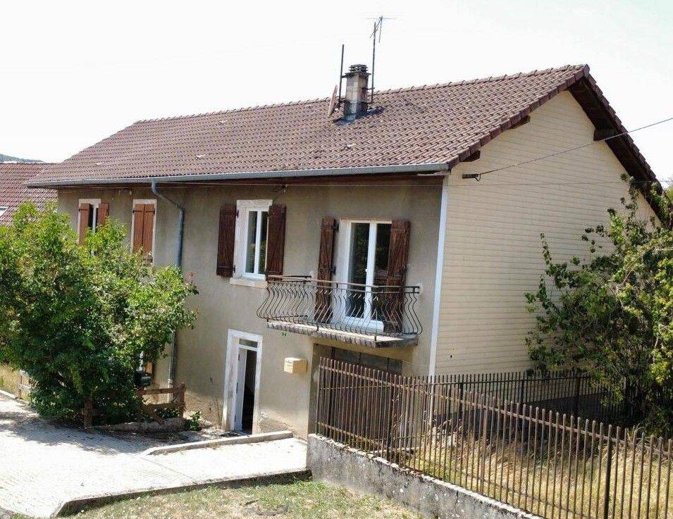 Maison 6 pièces 141 m² · à Villars-lès-Blamont · 141 m² · 119 000 €