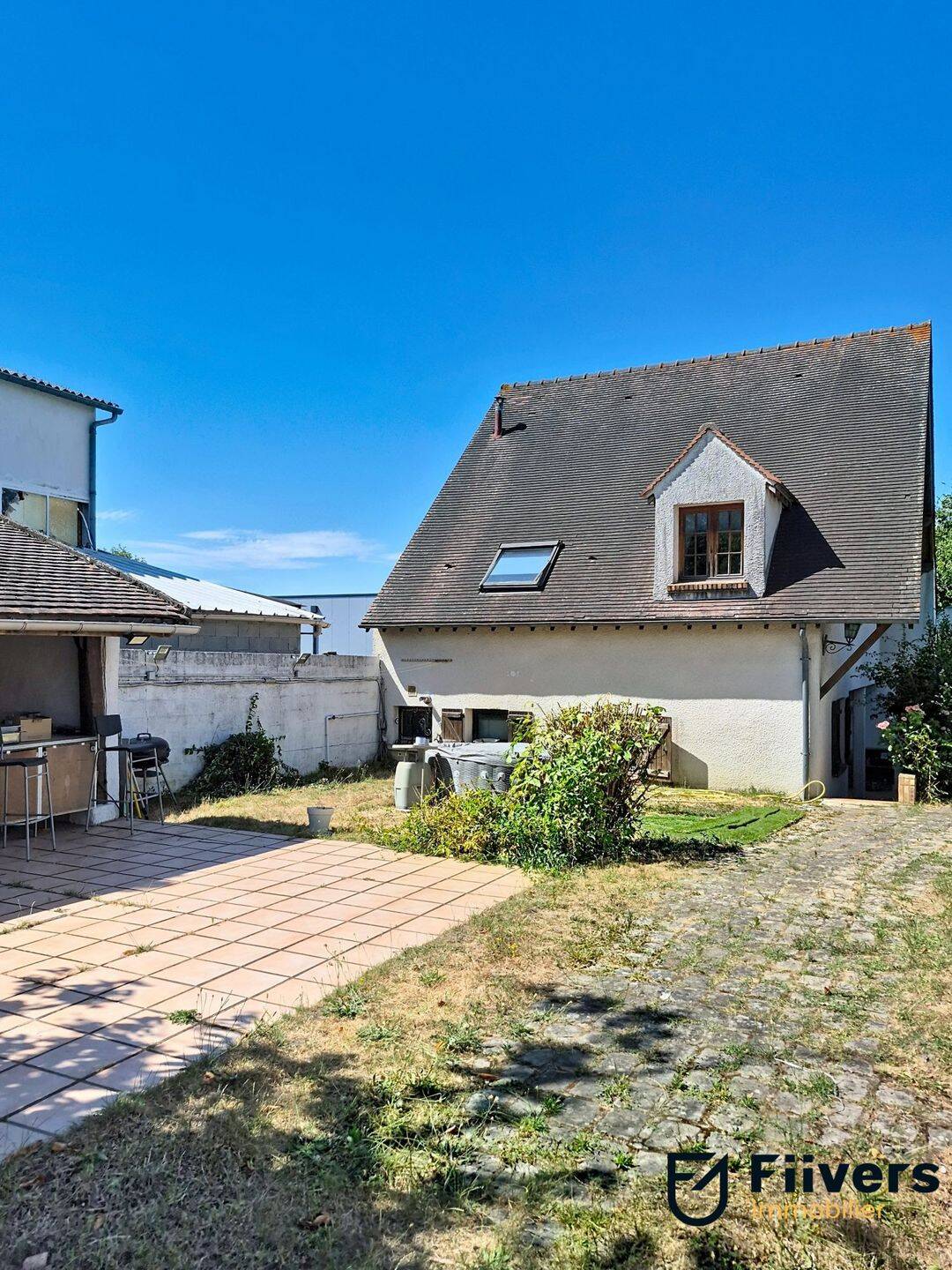 Maison 6 pièces 160 m² · à Ormoy · 160 m² · 350 000 €