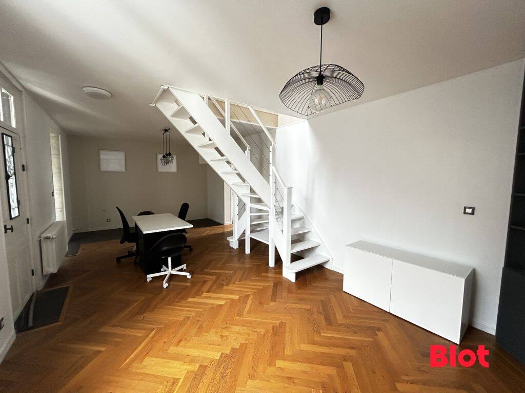 A LOUER - MAISON - PROCHE RUE DE NANTES - 125m2 — 3