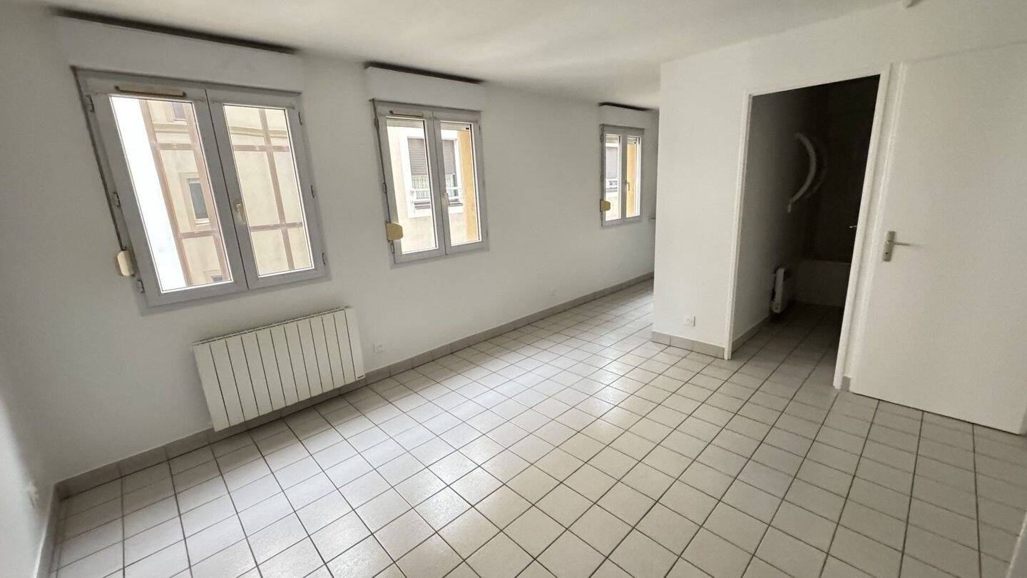 Appartement 1 pièce 30 m² · à Lyon 4ème Arrondissement · 29,7 m² · 754 €/mois
