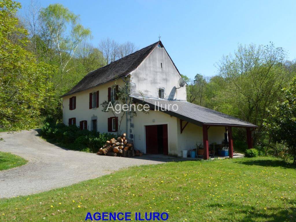 Maison 7 pièces 147 m² · à Oloron-Sainte-Marie · 147 m² · 290 000 €
