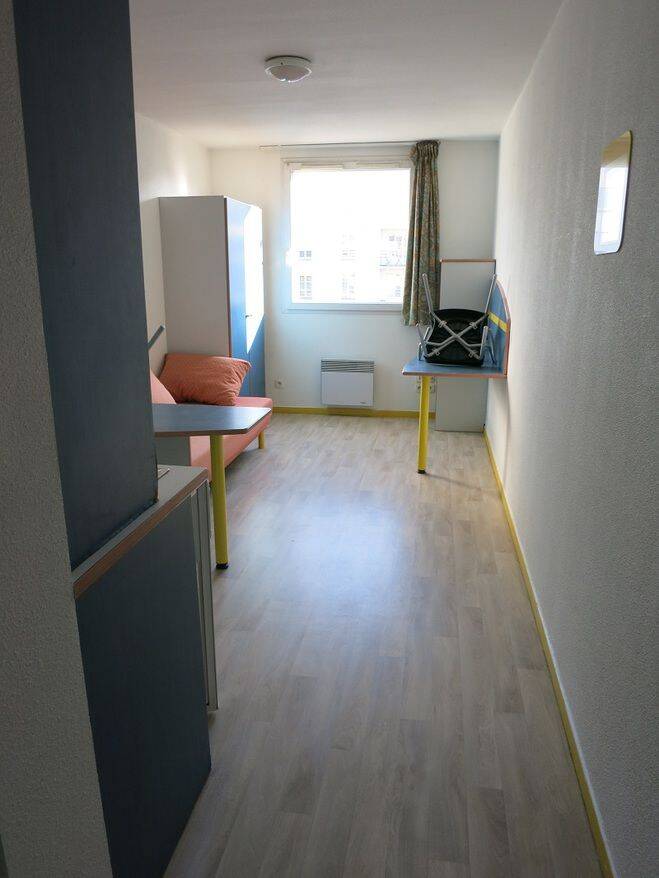 Appartement 1 pièce 18 m² · à Lille · 17,7 m² · 424 €/mois