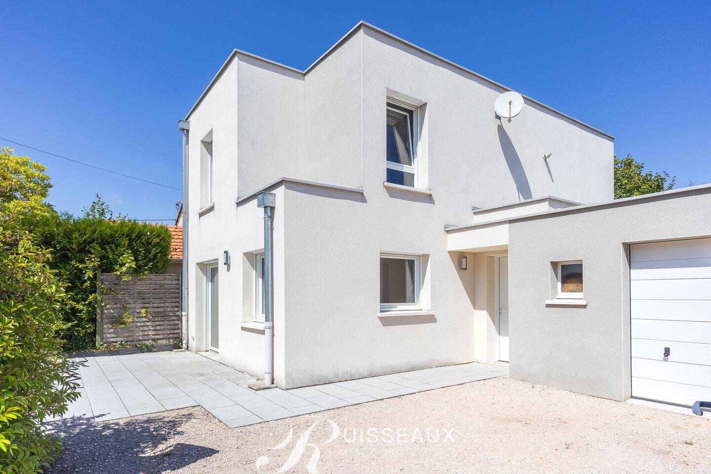 Maison 5 pièces 100 m² · à Dijon · 100 m² · 385 000 €