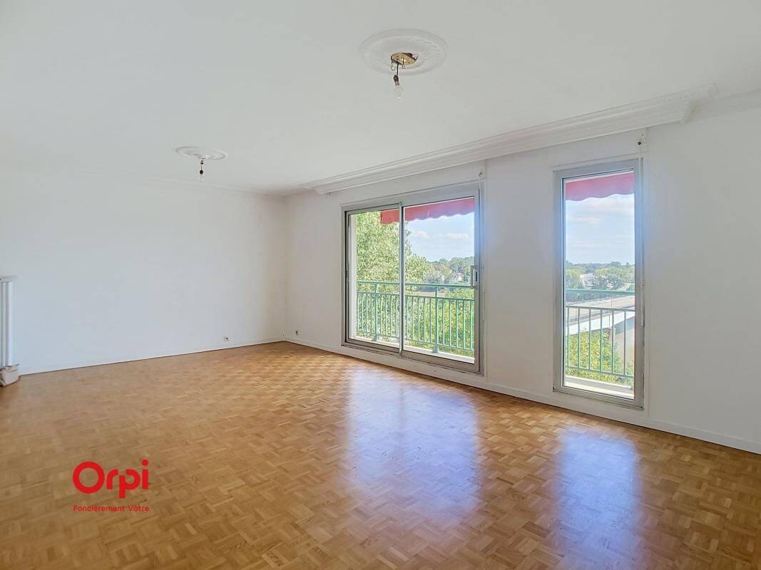 Appartement 5 pièces 100 m² · à Nantes · 99,8 m² · 1 200 €/mois