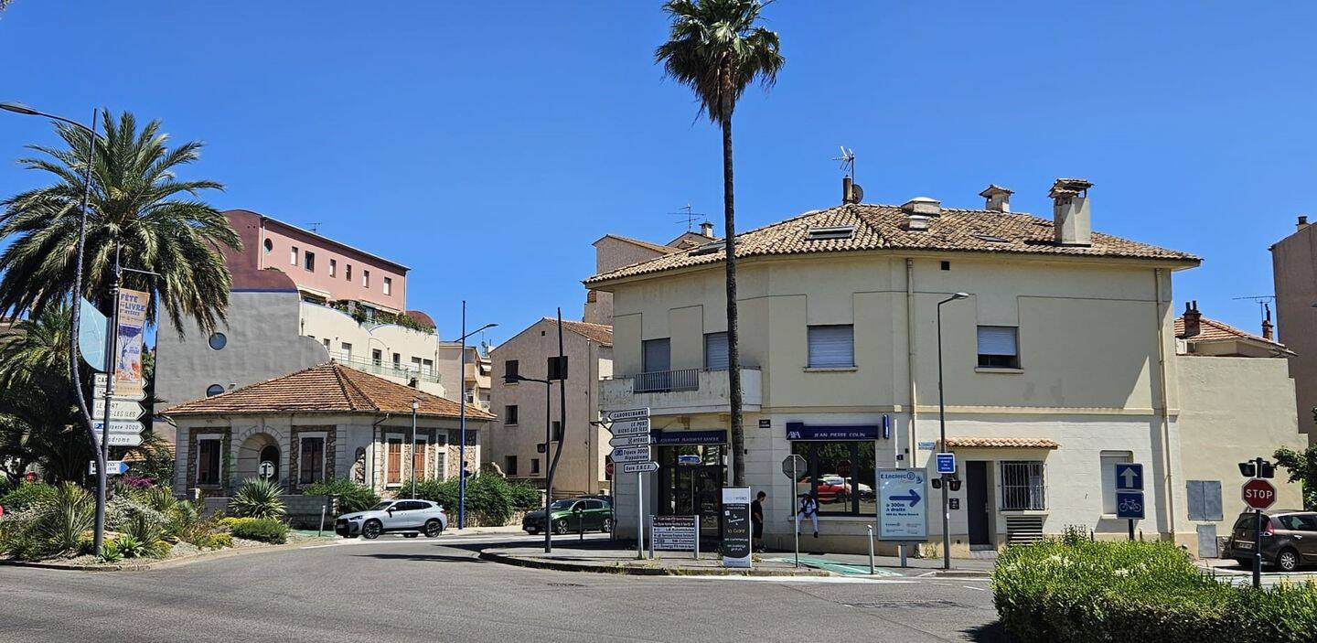 Maison 12 pièces 360 m² · à Hyères · 360 m² · 895 000 €