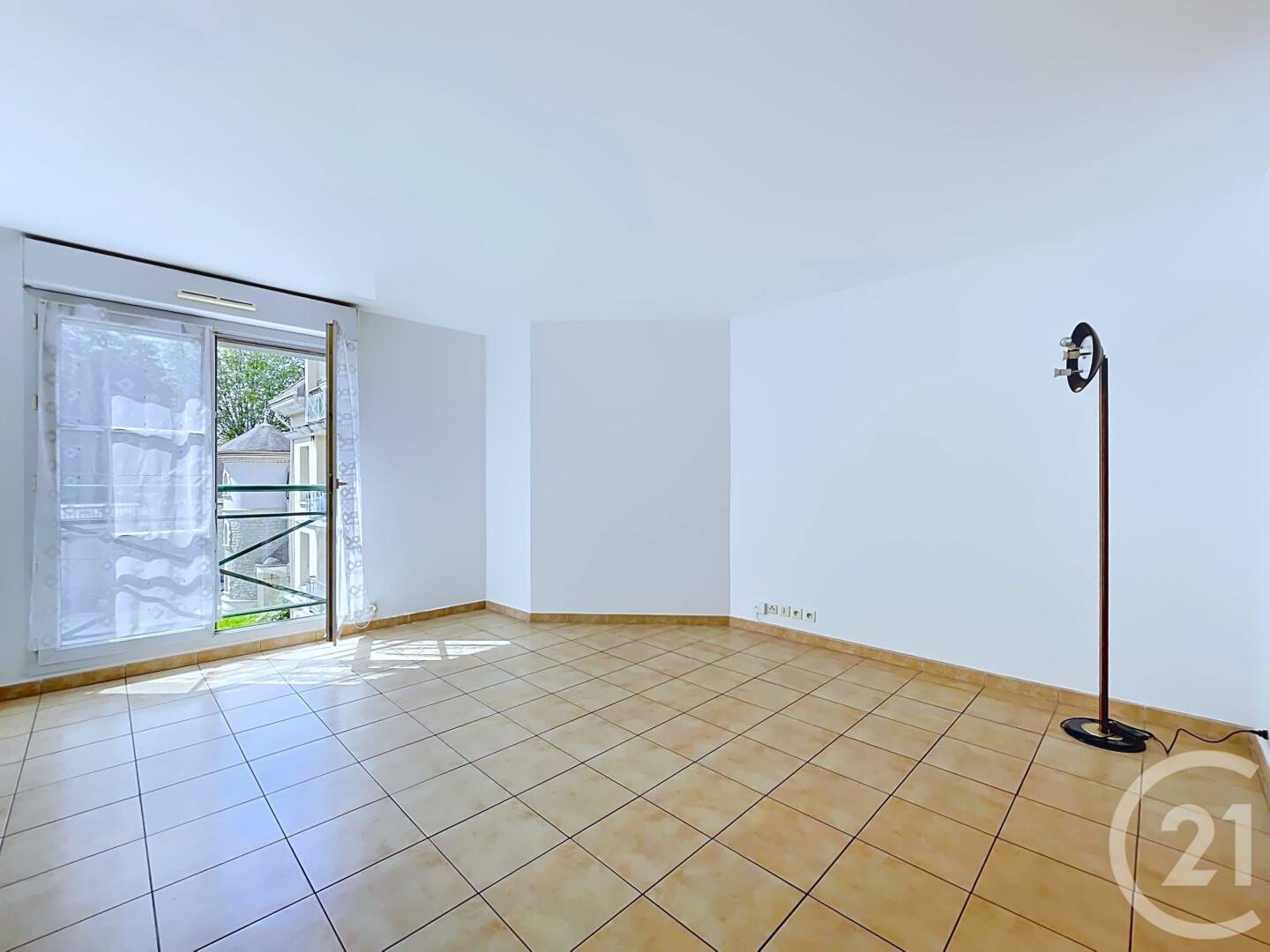 Appartement 3 pièces 59 m² · à La Chapelle-en-Serval · 59 m² · 215 000 €