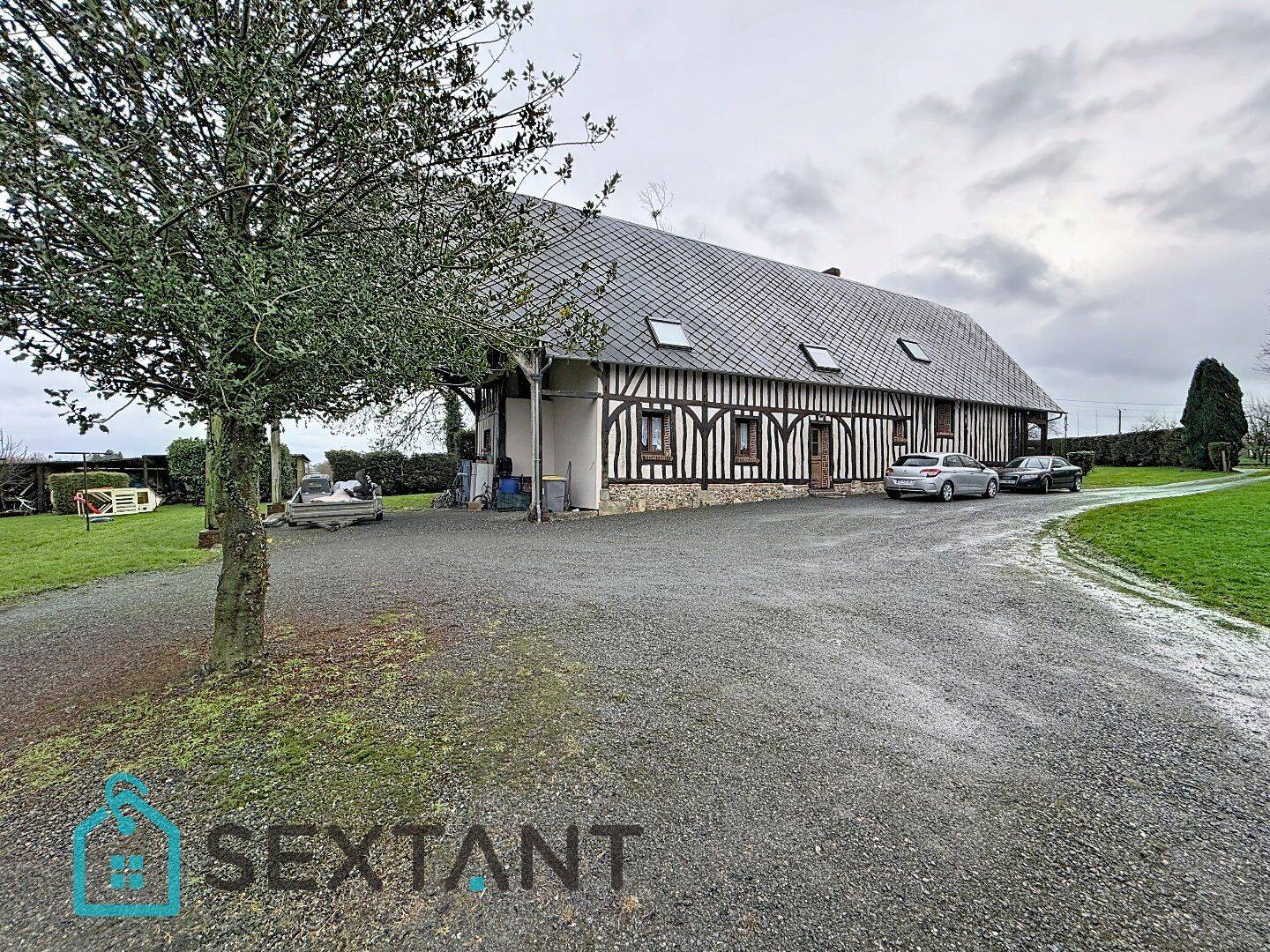 Maison 7 pièces 207 m² · à Barentin · 207 m² · 495 000 €