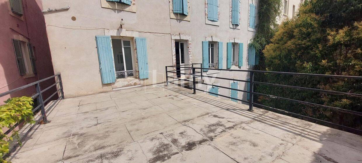 Appartement 5 pièces 124 m² · à Alès · 123,7 m² · 842 €/mois