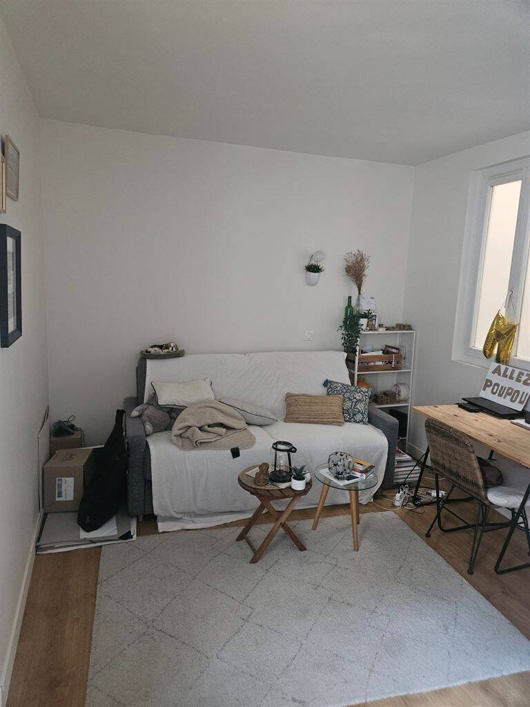 Appartement 1 pièce 24 m² · à Paris 17ème Arrondissement · 24,2 m² · 998 €